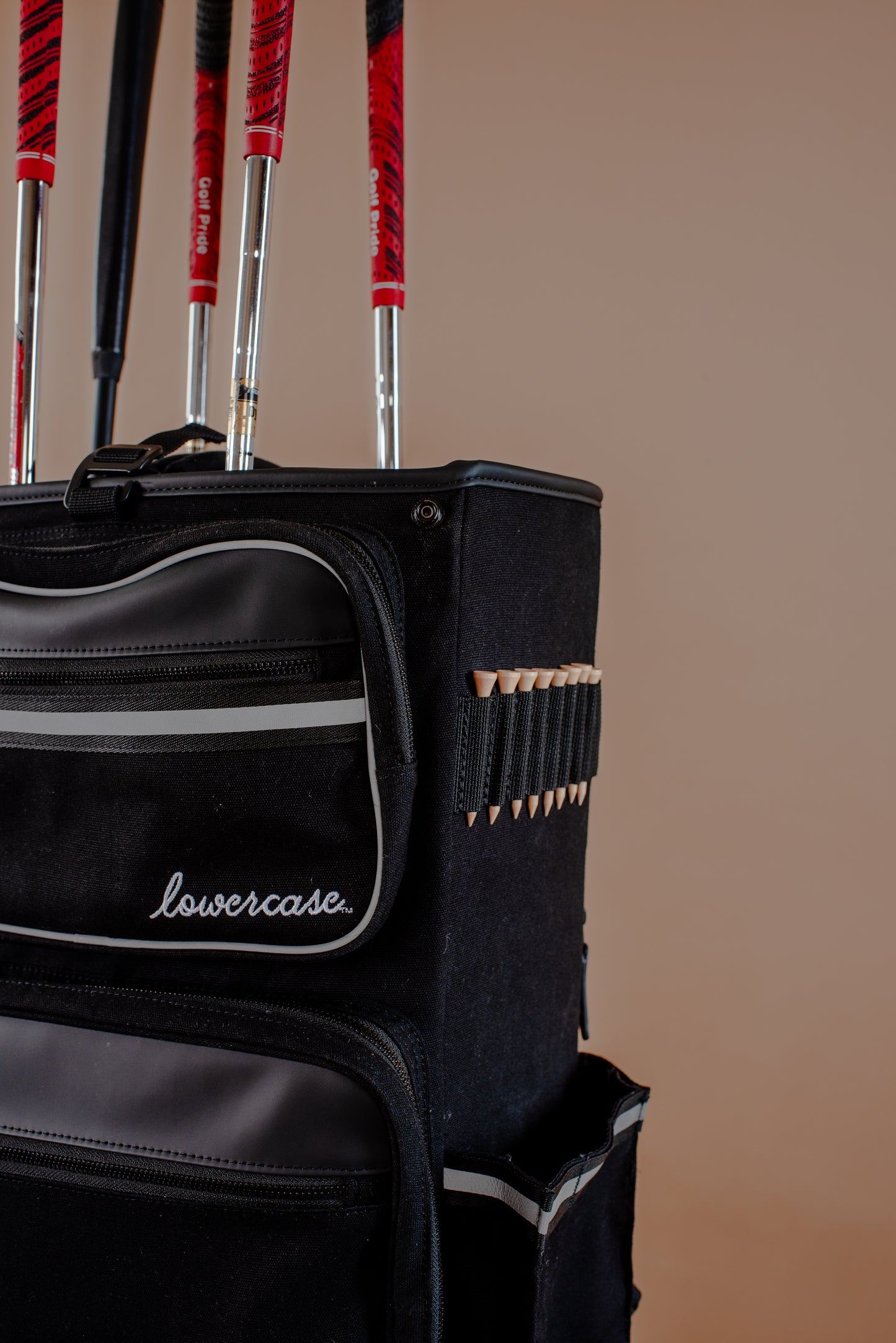 lowercase golf bag